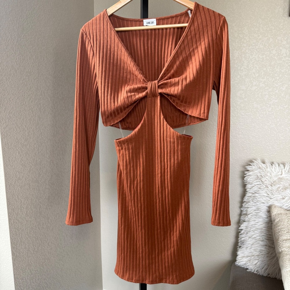 Lane 201 Cutout Mini Dress Ribbed Long Sleeve Dress Size‎ L